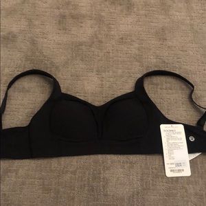 NWT Lululemon Ta Ta Tamer III